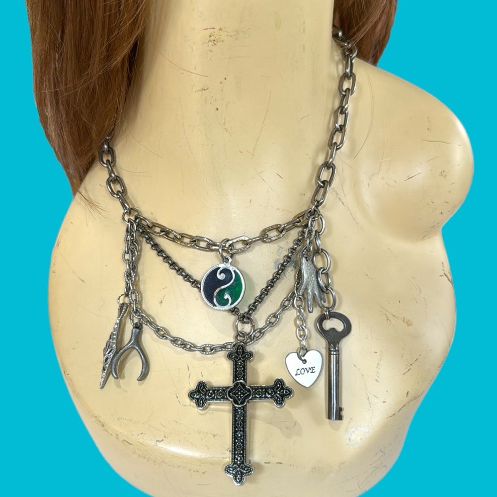 Repurposed ‎ 7 CHARMS NECKLACE SILVER CHAIN 3 LAYERS